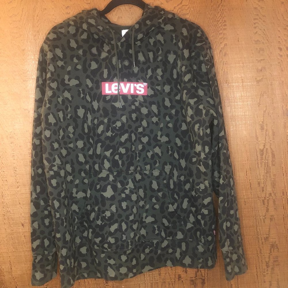 Levi's Leopard Print Box Tab Pullover Hoodie